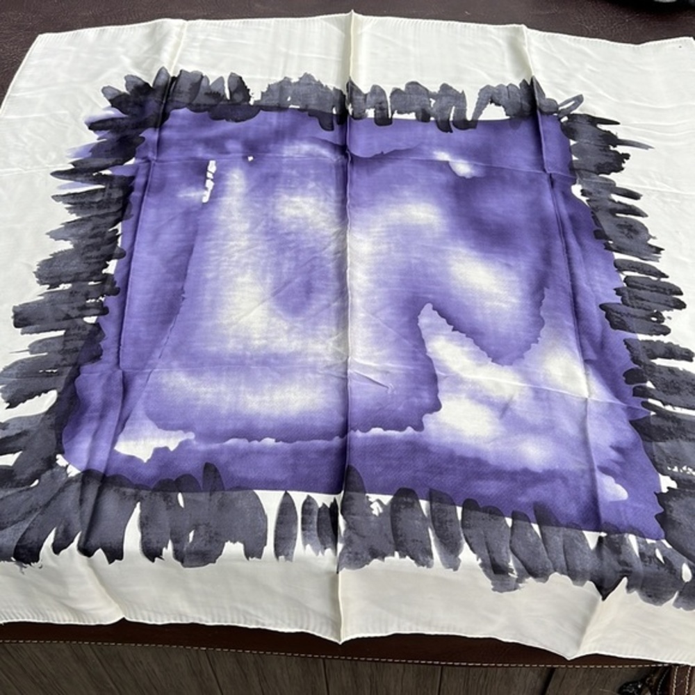 💜🤍🖤Halston silk scarf black purple art 34x34 kerchief - Picture 11 of 11